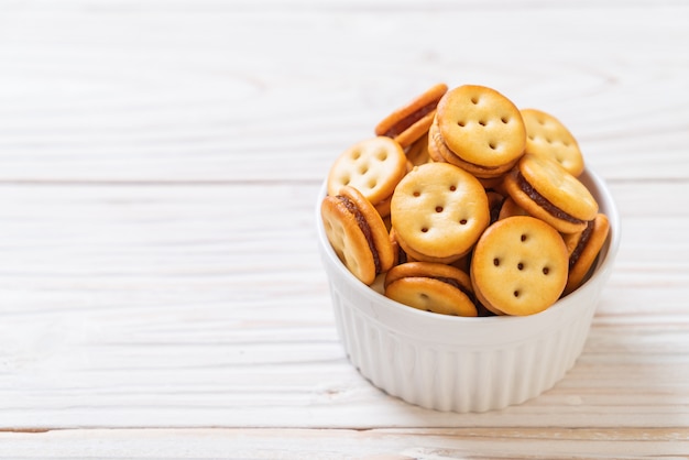 koekje met ananasjam