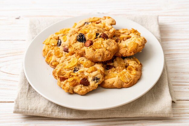 koekjes met cornflake rozijn en amandelen