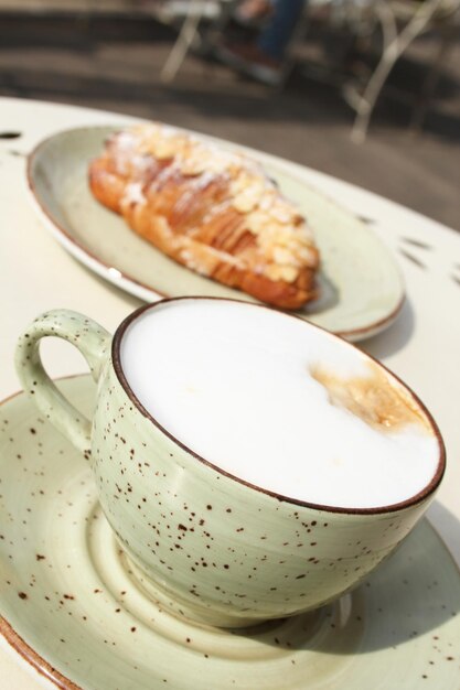 Koffie en Croissant