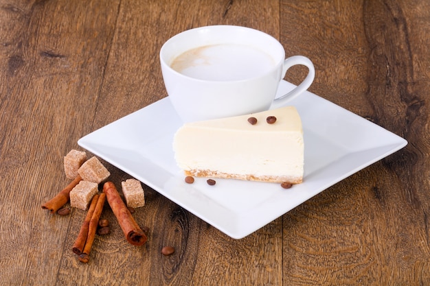 Koffie met cheesecake