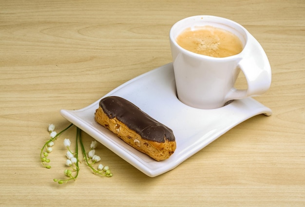 Koffie met soesjes