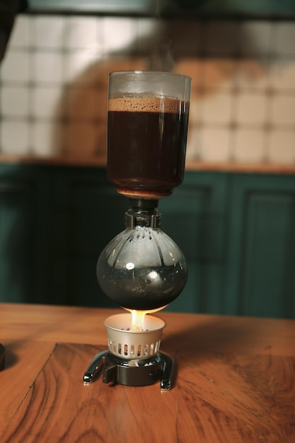 Koffie zetten met koffiezuiger of chemex