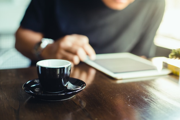 Foto koffiekop in koffiewinkel