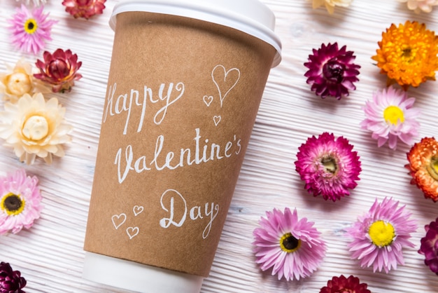 Koffiekopje met dreeting kaart Happy Valentines day