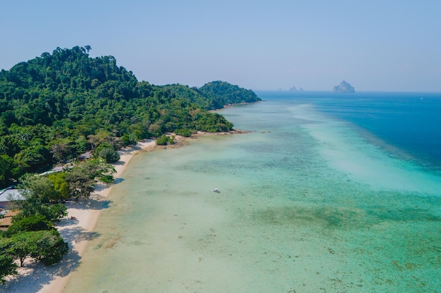 Photo koh kradan tropical island in the andaman sea trang in thailand