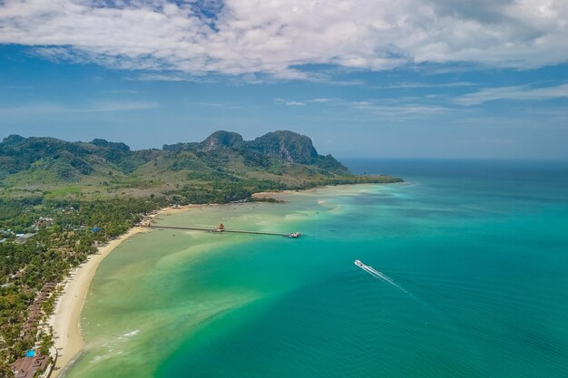 Photo koh mook tropical island in the andaman sea trang in thailand