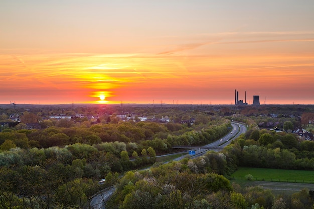 Kolencentrale En Snelwegzonsondergang