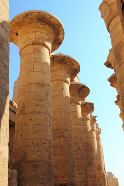 Kolommen in de tempel van Karnak