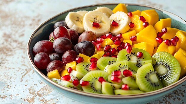 Foto kom met verse fruitsalade van fruit op een lichte achtergrond gegenereerd door ai