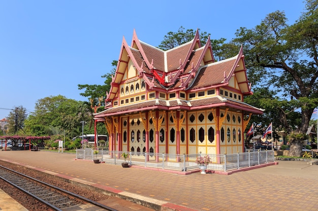 Koninklijk paviljoen op hua hin treinstation Prachuap Khiri Khan Thailand