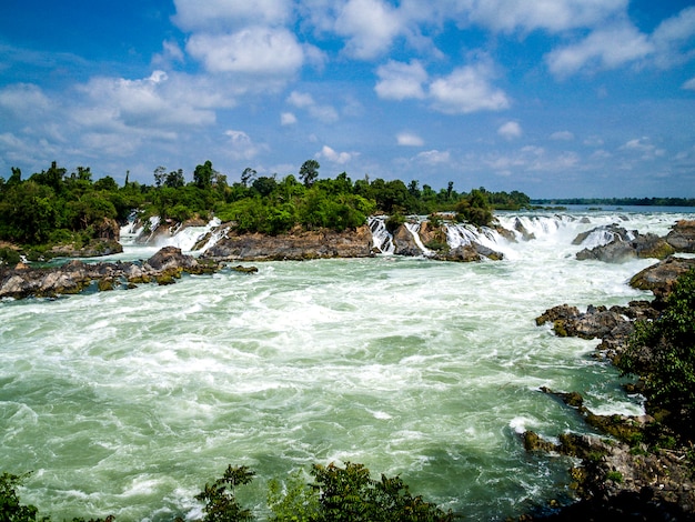 Konpapeng-watervallen, Laos