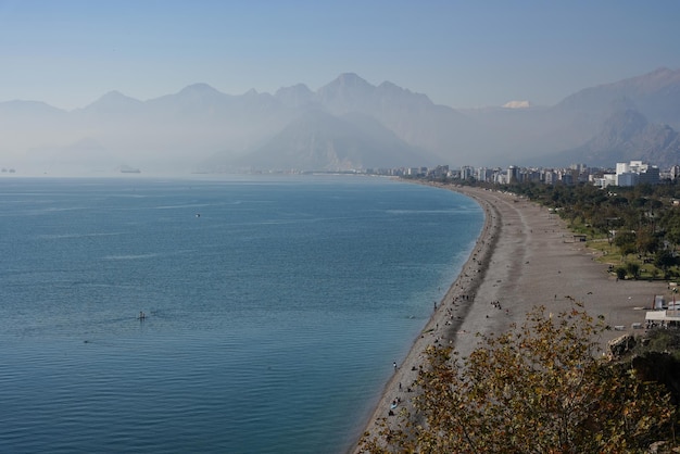 Antalya City Turkiye의 Konyaalti 해변