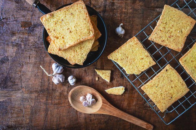 Kook vers lookbrood uit de oven