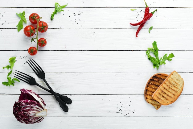 Kookbanner Witte keukentafel en ingrediënten Eten Bovenaanzicht Vrije ruimte voor uw tekst