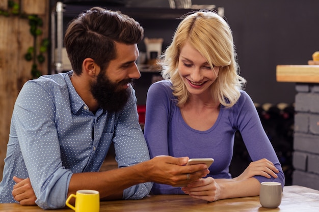 Koppel het gebruik van een smartphone