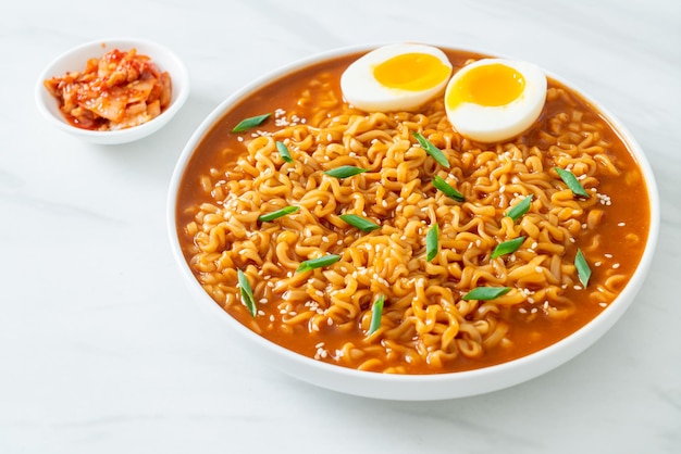 Korean instant noodles with egg