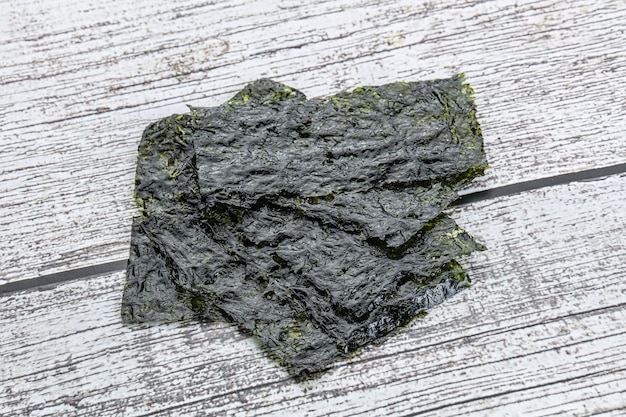 Korean nori seaweed chips heap