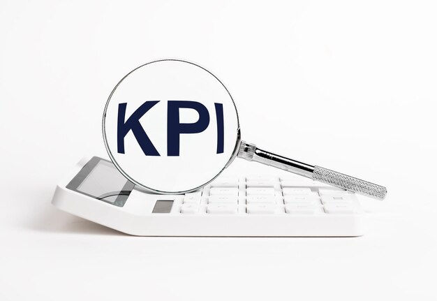 KPI 主要業績評価指標