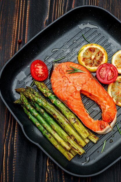 Krokant geroosterde zalm steak