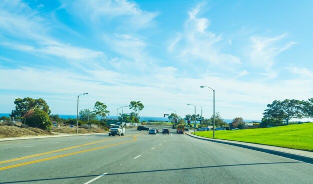 Foto kruispunt in malibu, californië.