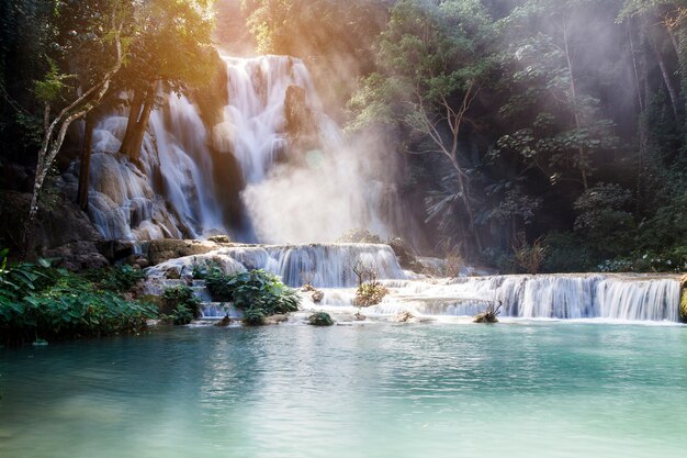 Водопад Куанг Си (Тат Гуанси), Луангпрабанг, Лаос