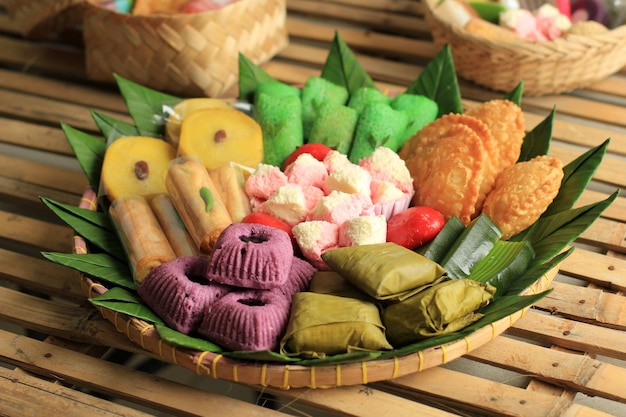 Kue Basah Jajan Pasar Tampah