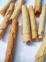 Photo kue semprong or asian egg roll this is a traditional indonesian wafer