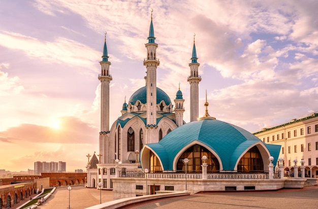 Kul Sharif-moskee in het Kremlin van Kazan bij zonsondergang Tatarstan Rusland