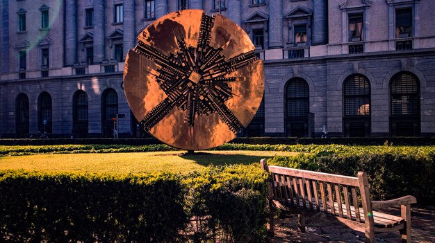 Kunst van de binnenstad van Milaan Italië in het park