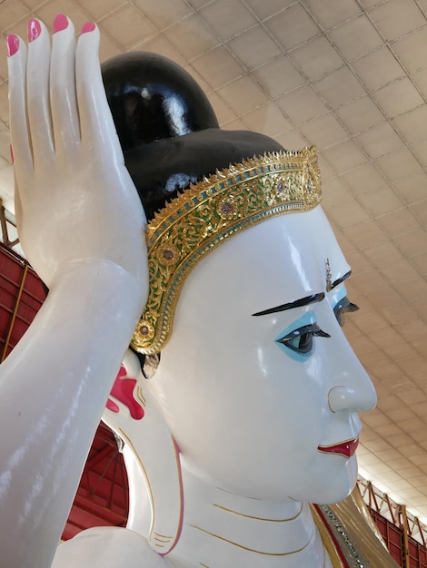 kyauk htat gyi buddha
