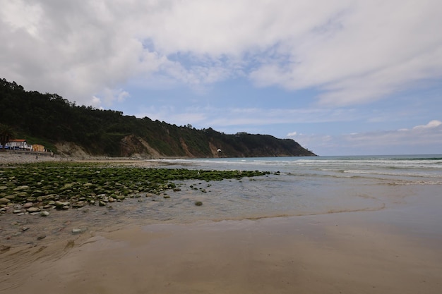 La Concha de Artedo 해변 마을 Cudillero Cantabria