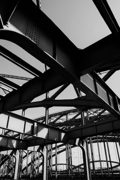 Lage hoek van de metalen structuur
