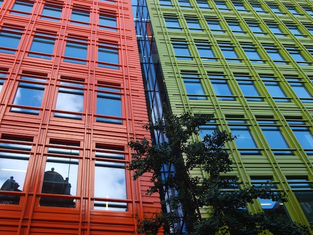 Foto lage hoek van een modern gebouw