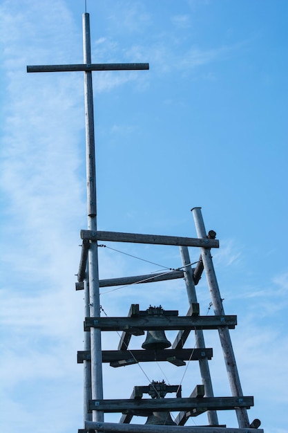 Foto lage hoek van een traditionele windmolen