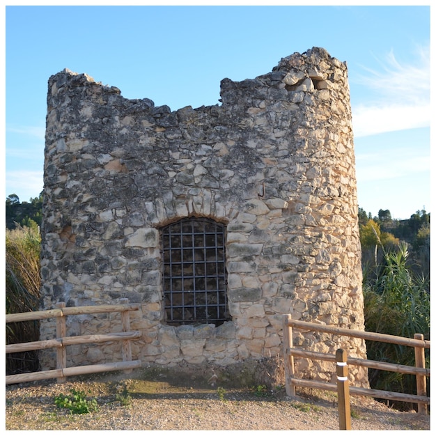 Lage hoek van het historische gebouw