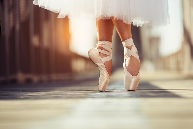 Foto lage sectie van balletdanser dansen