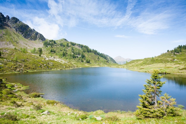 ラゴライ山脈の風景イタリア アルプス