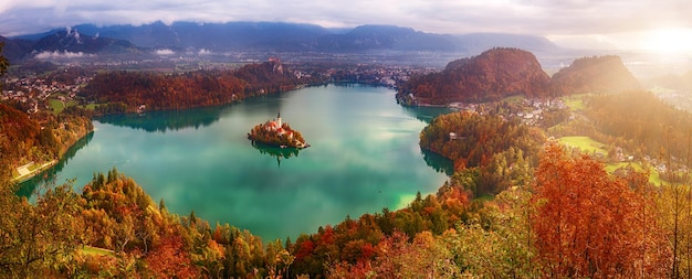 湖はスロベニア