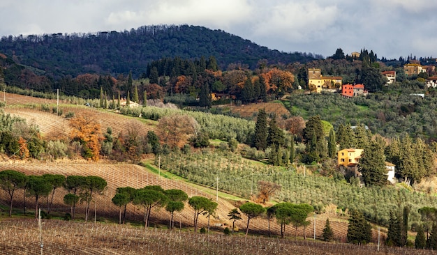 Foto landelijk landschap van heuvels van toscane