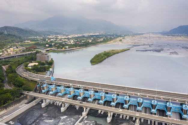 台湾南投県ジジ町の卓水川水の管理センター、ジジ堰のランドマーク