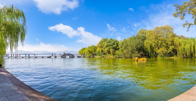 Landscape architecture of classical gardens in Hangzhou, West Lake