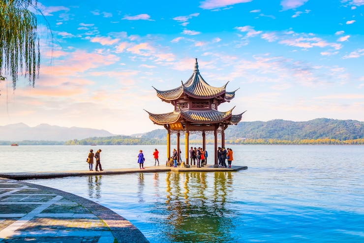 Photo landscape architecture of classical gardens in hangzhou, west lake