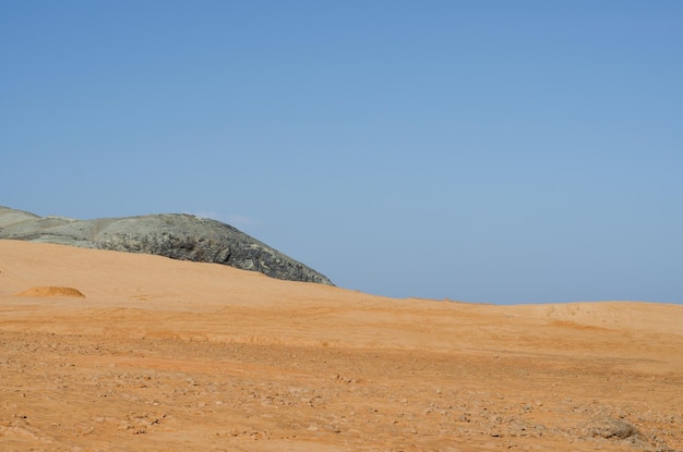 Cabo de la Vela의 콜롬비아 Guajira 사막의 풍경