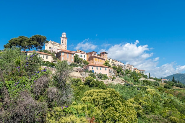 Photo landscape of diano castello