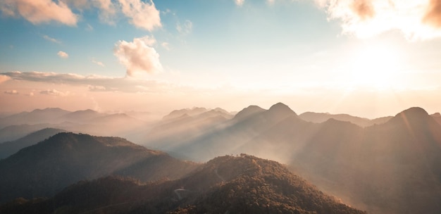 夕方の風景山の風景、Suneset