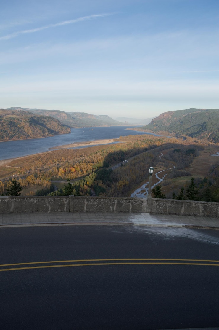 Photo landscape panorama at multnomah falls near portland oregon usa