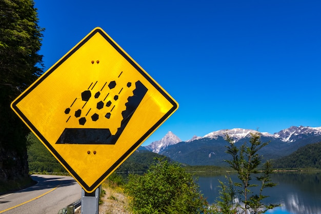 Photo landscape of valley with beautiful mountains view, patagonia, chile, south america