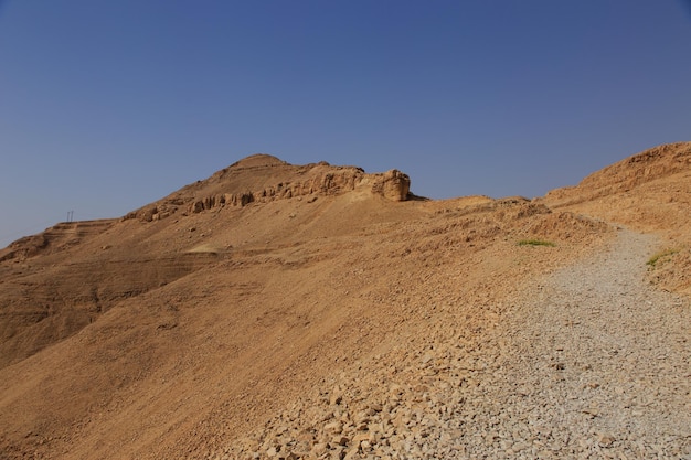 写真 イスラエルのユダヤ砂漠の風景の眺め