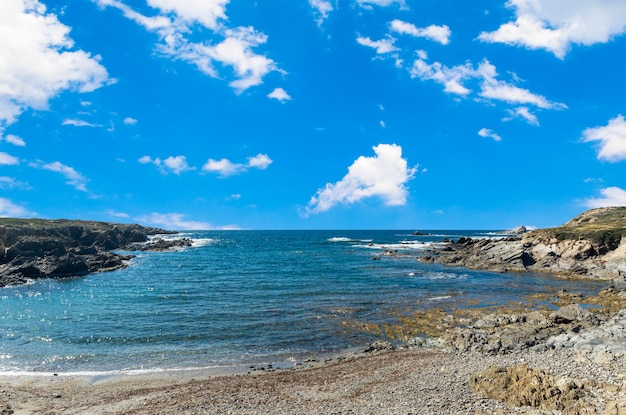 Landschap van de kust van Sardinië