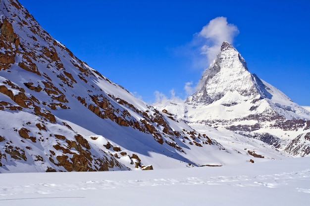 Landschap van het Piekgebied van Matterhorn bij de Stad van Zermatt, Zwitserland